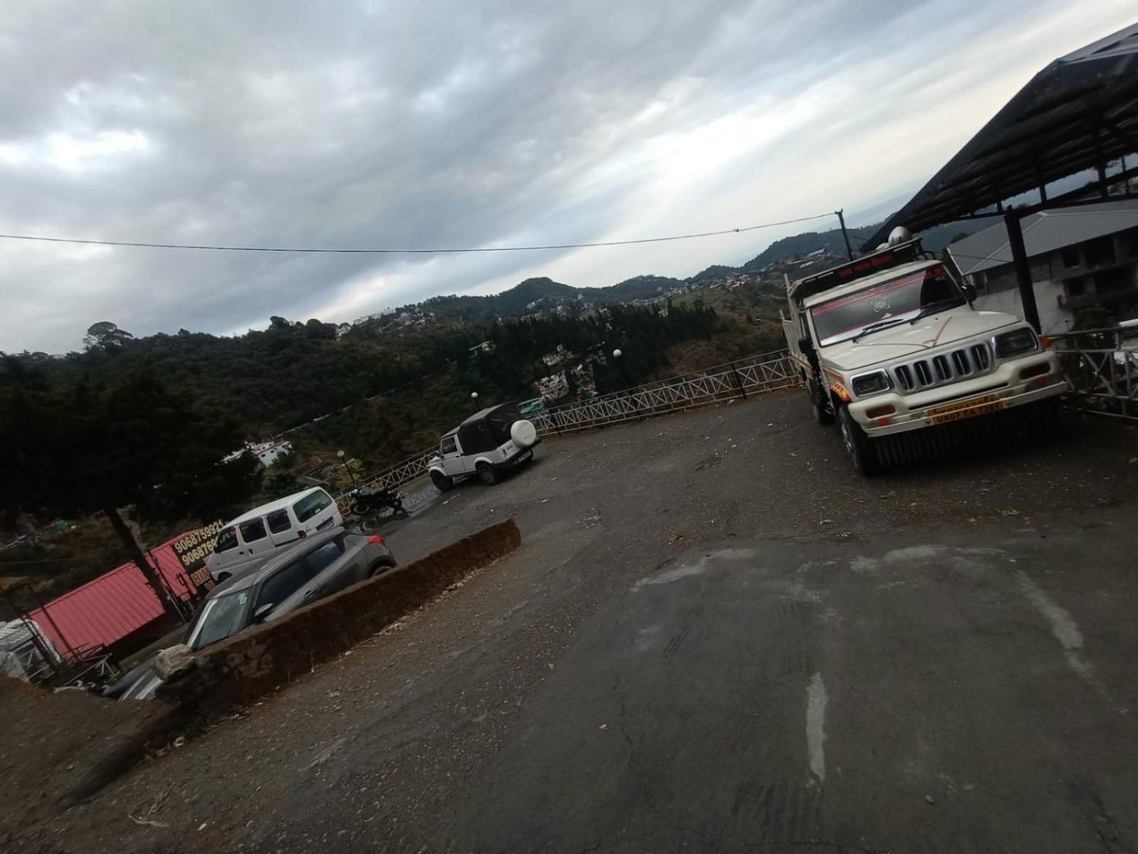 Hotel Himalayan Village Mussoorie Exterior foto
