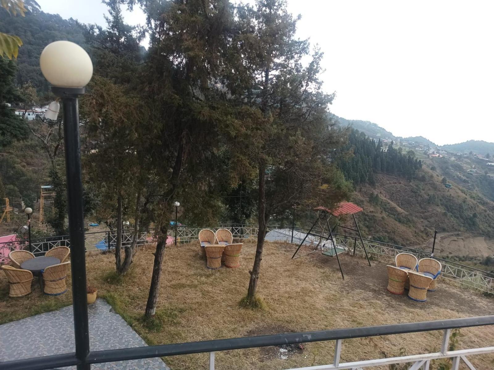 Hotel Himalayan Village Mussoorie Exterior foto