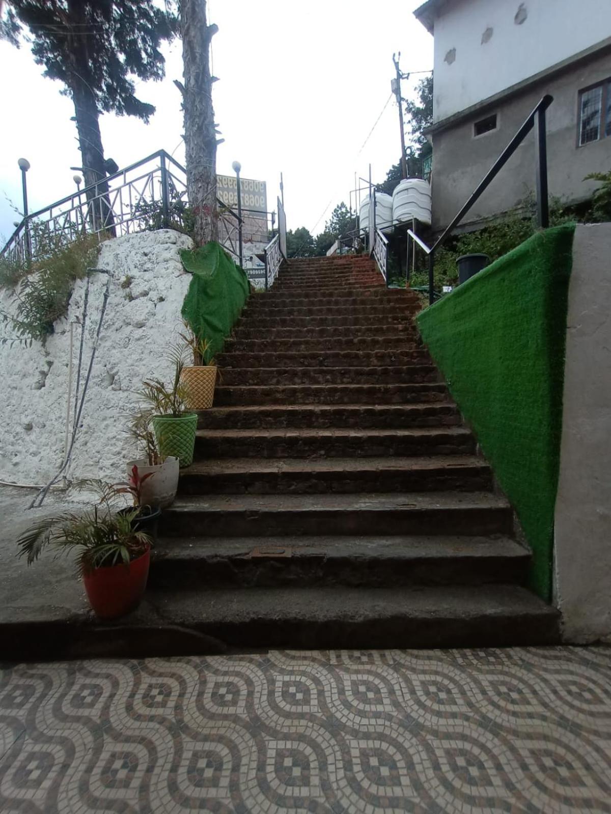 Hotel Himalayan Village Mussoorie Exterior foto
