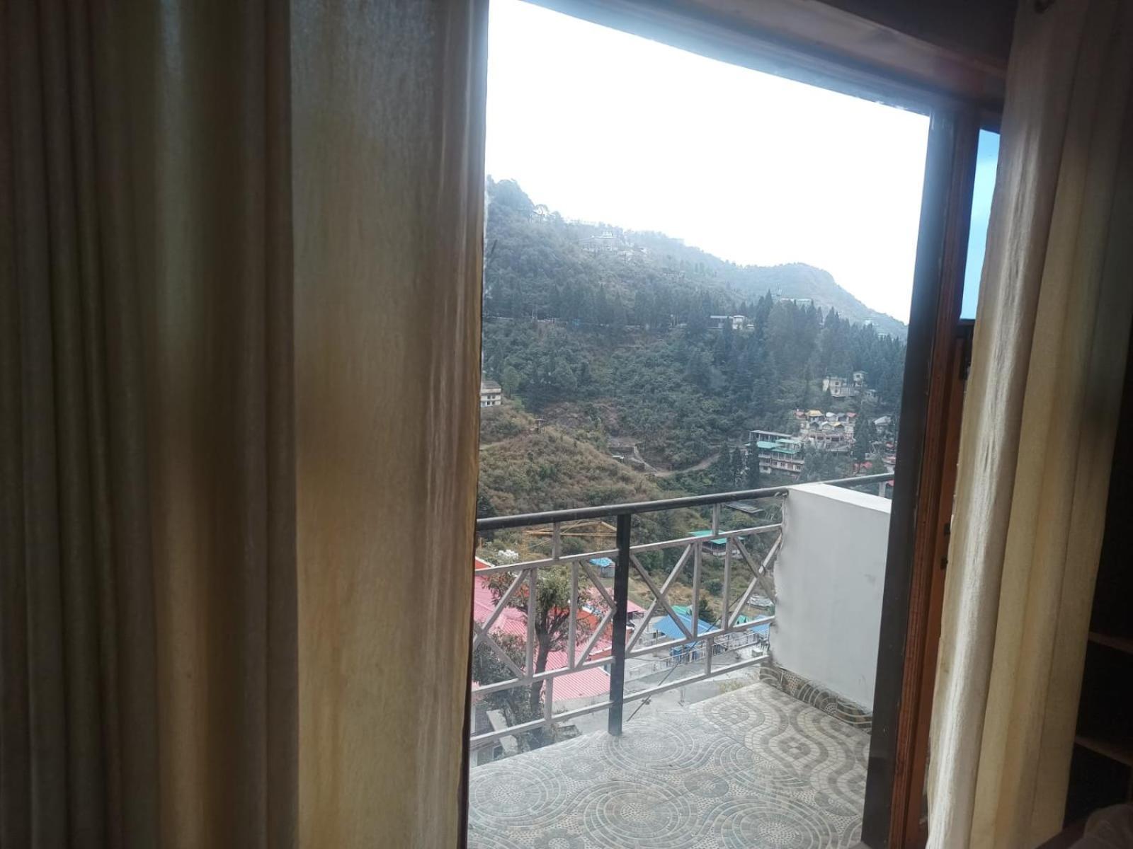 Hotel Himalayan Village Mussoorie Exterior foto
